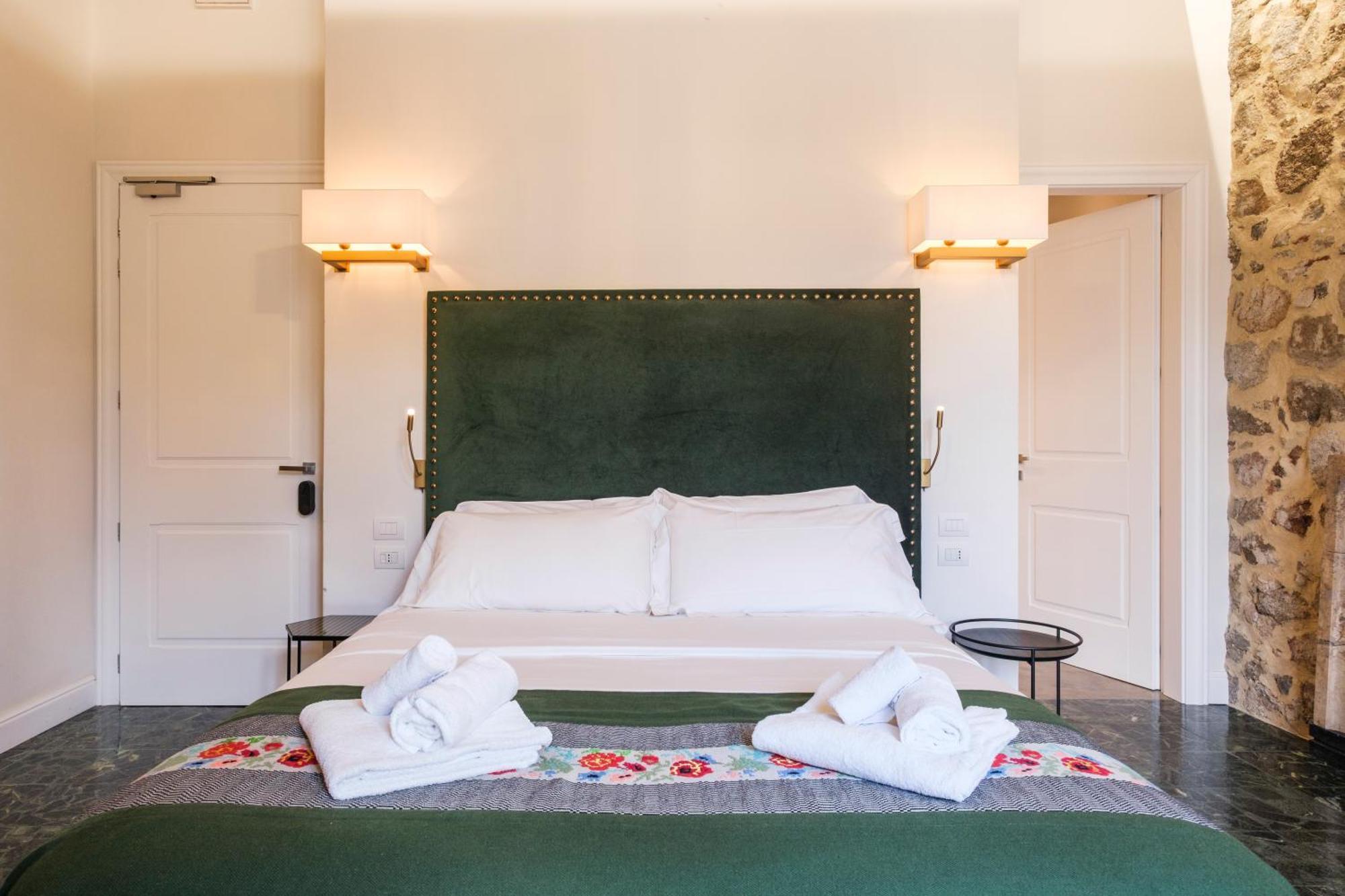 Kemani Villa Sara Olbia Room photo